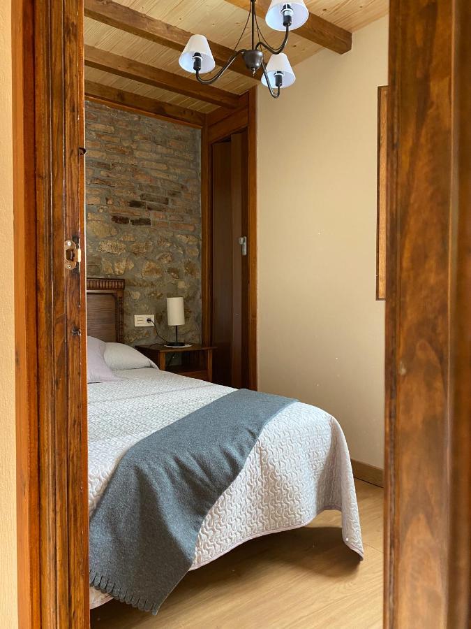 Apartamentos Rurales La Caviana Onís Esterno foto
