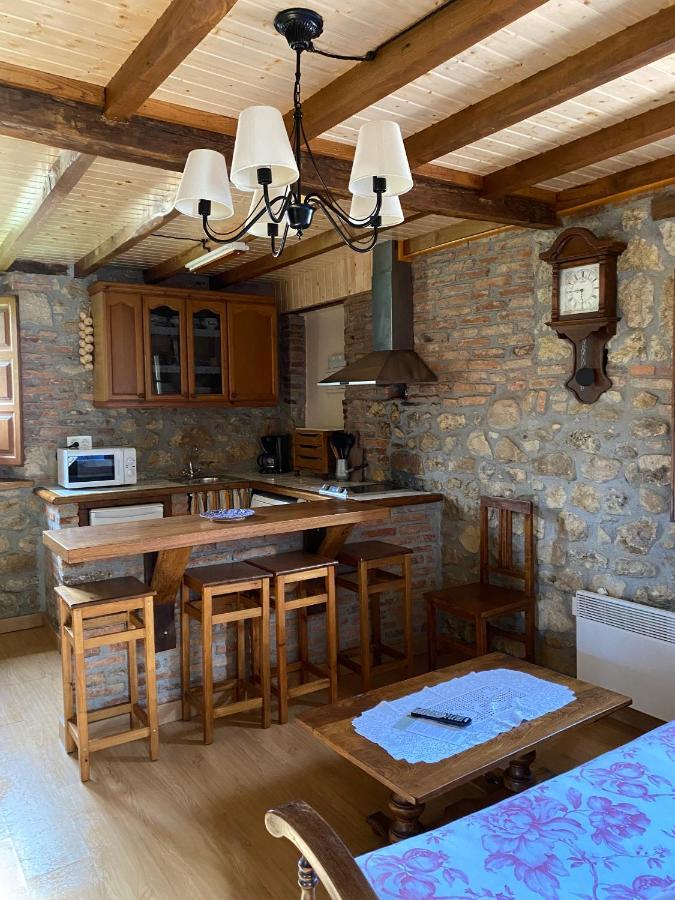 Apartamentos Rurales La Caviana Onís Esterno foto