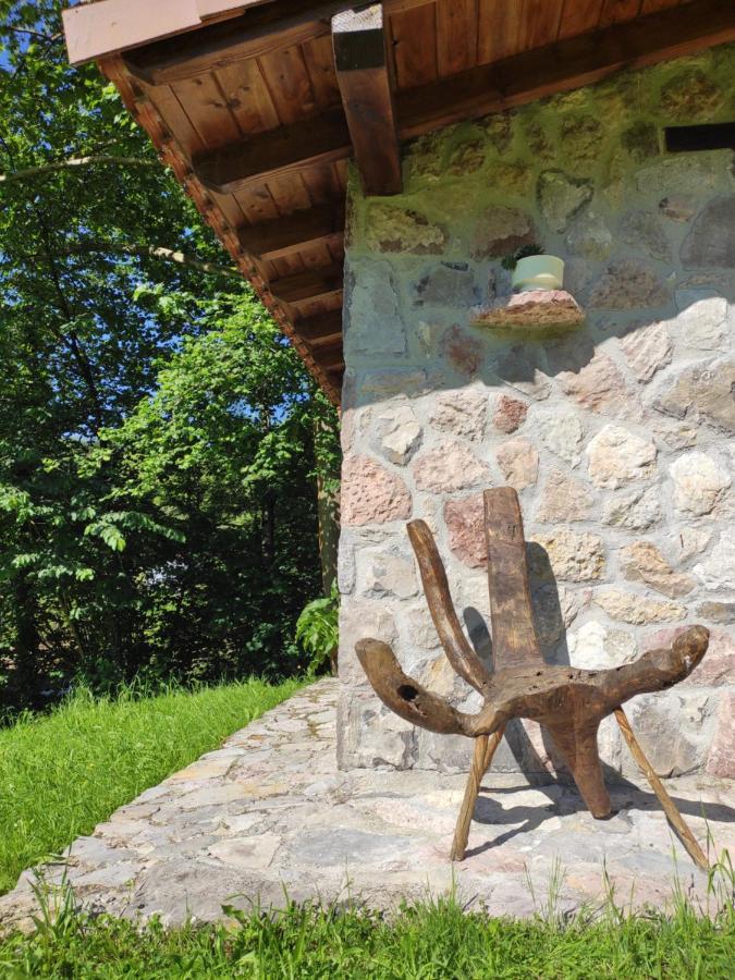 Apartamentos Rurales La Caviana Onís Esterno foto